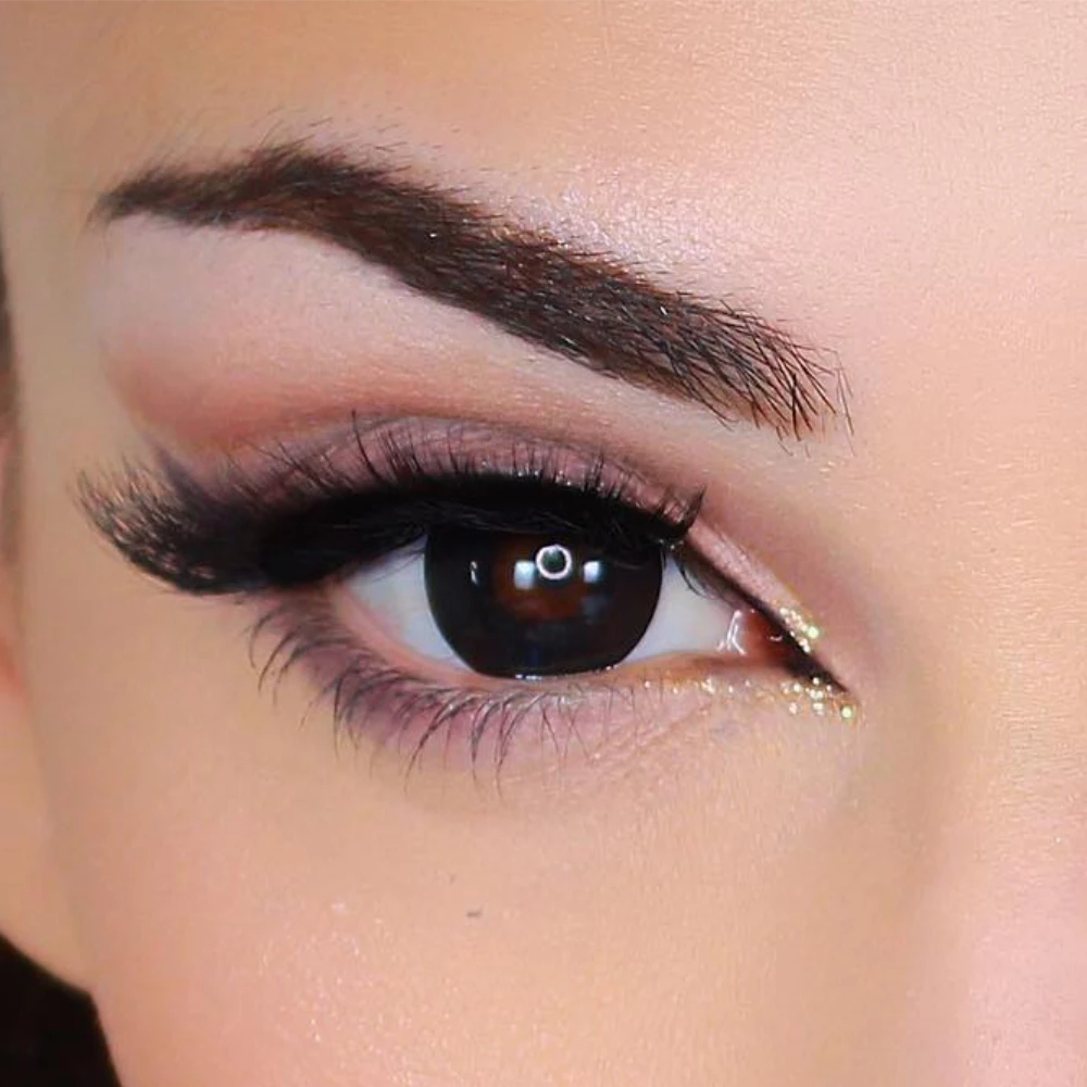 black siyah renkli yıllık lens black siyah renkli yıllık lens