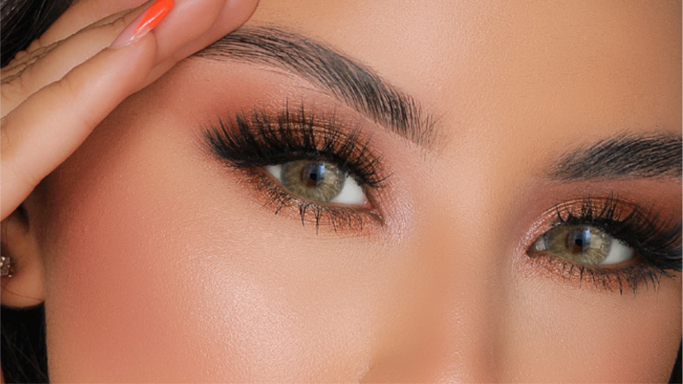 aurora hazel yıllık lens banner